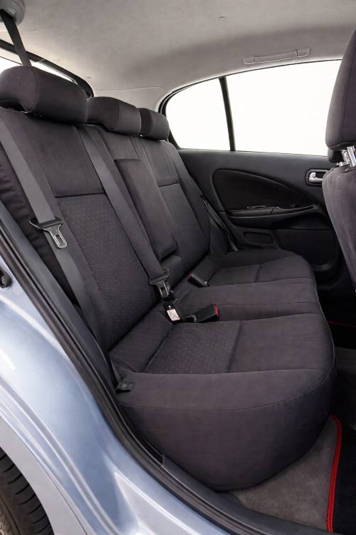 Nissan Almera Visia 2005 – foto 10