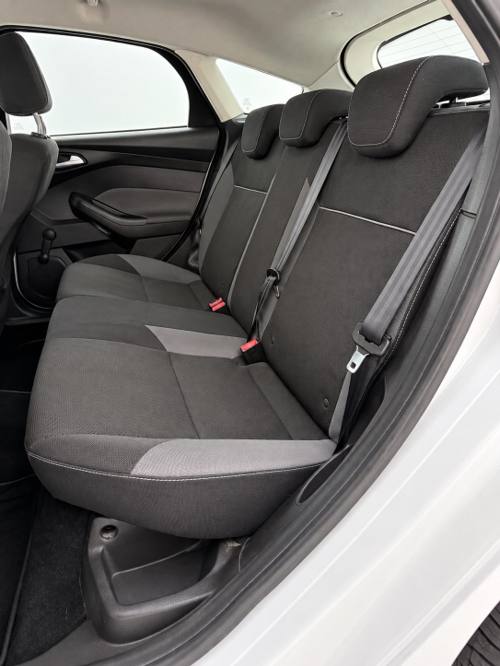 Ford Focus 1.6 Trend 2012 – photo 9