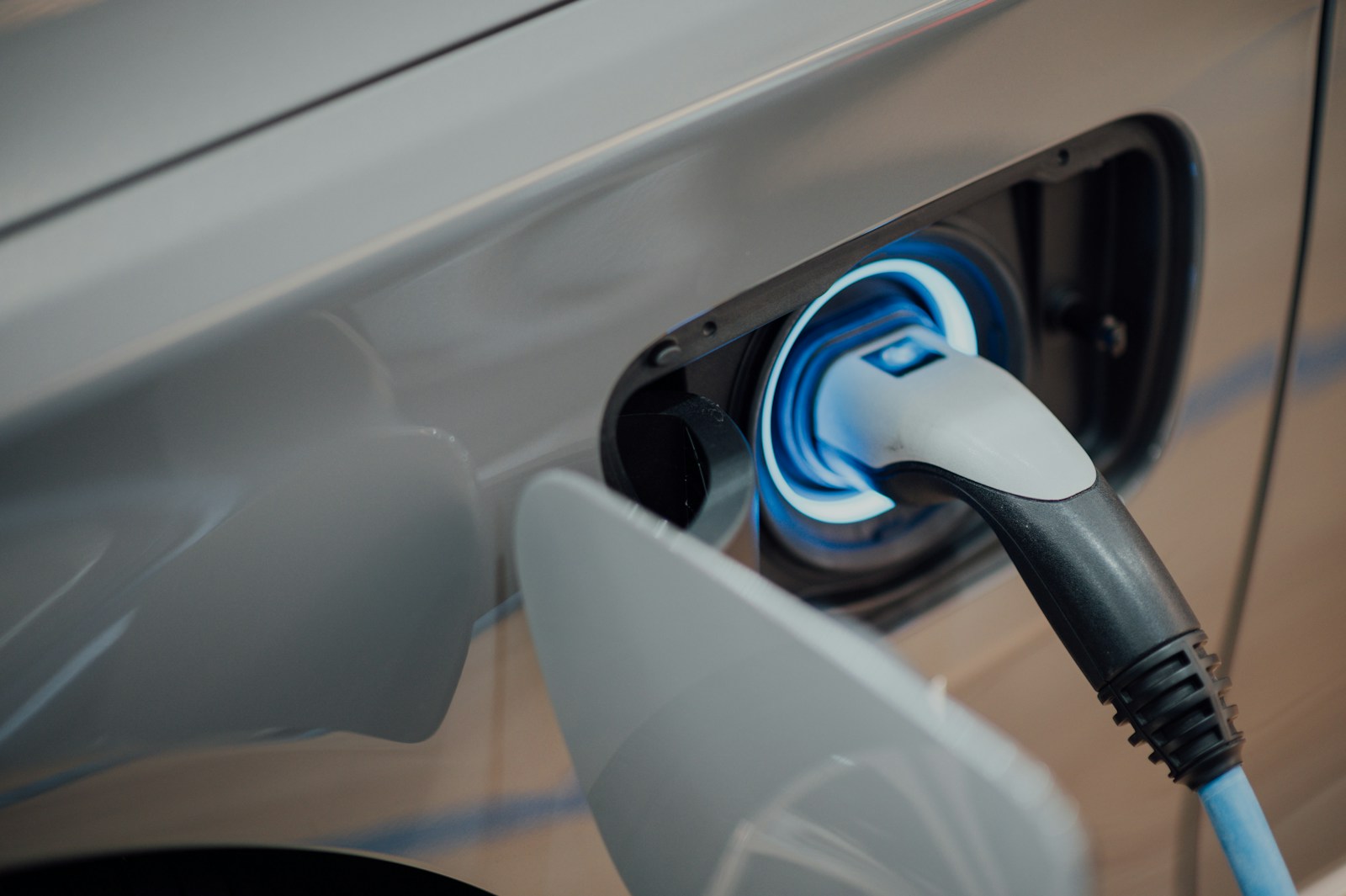 Dièsel, gasolina, elèctric o híbrid: quin triar?